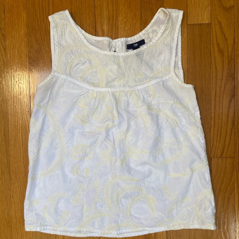 GAP Embroidered Sleeveless Top